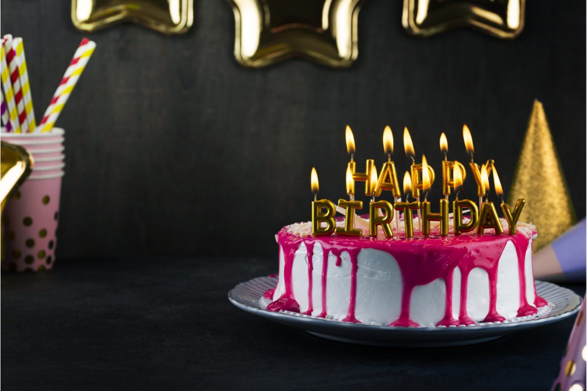 Chapeau anniversaire 60 ans femme - Magie du Déguisement